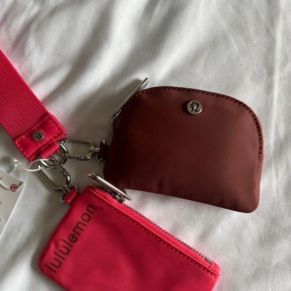 48-50🆕🤎 Lululemon Dual Pouch Wristlet Ancient Copper Glazed Pink - Picture 3 of 6